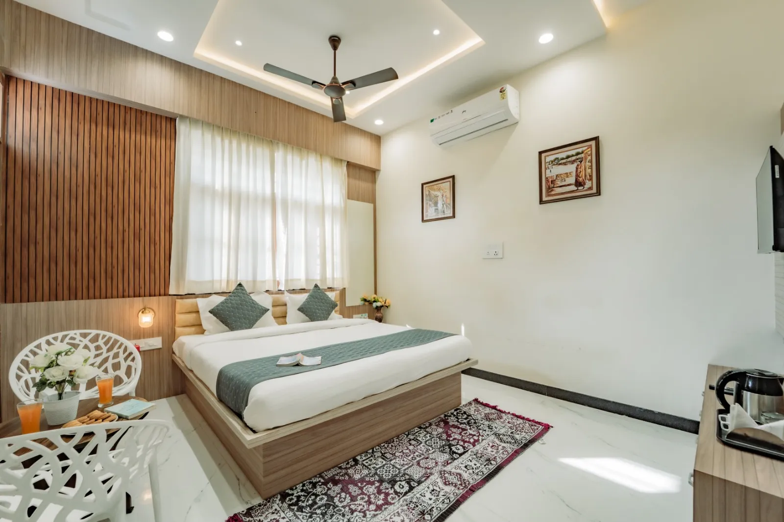 Villa Tour 1